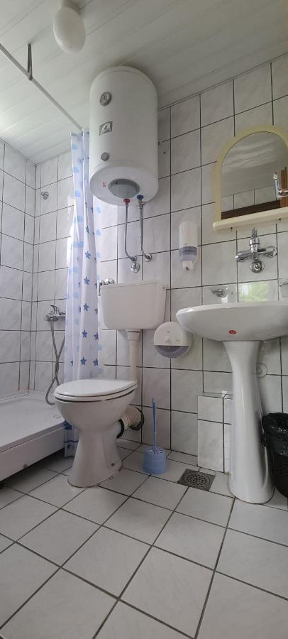 Guest House Tiha Noc Žabljak Eksteriør billede