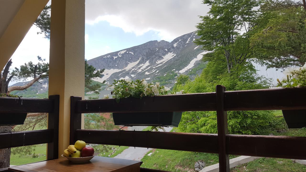 Guest House Tiha Noc Žabljak Eksteriør billede