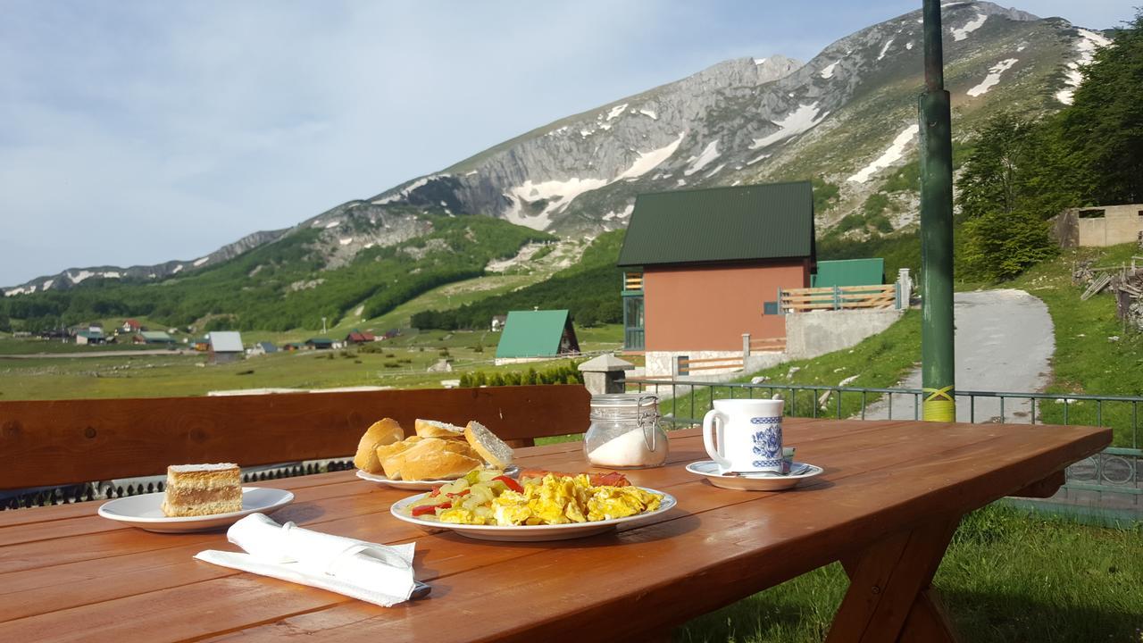 Guest House Tiha Noc Žabljak Eksteriør billede
